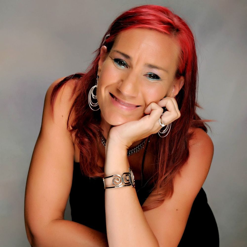 Meet your Posher, April